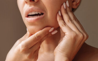 Why Jaw Tightness and TMJ Pain Often Go Together
